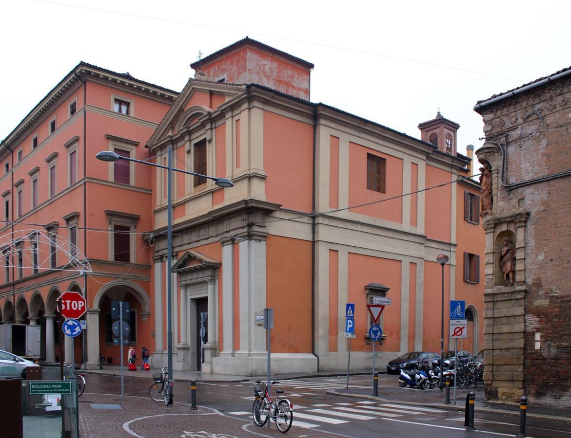 Lovely Studio D'Azeglio By Studio Vita Bolonha Exterior foto